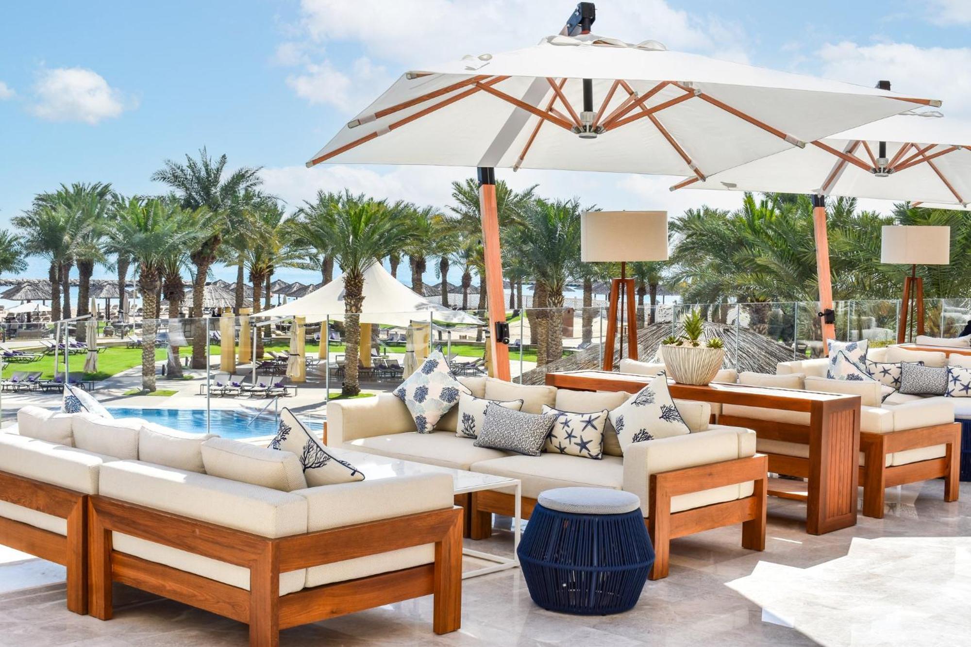 Intercontinental Hotels Doha Residences Экстерьер фото